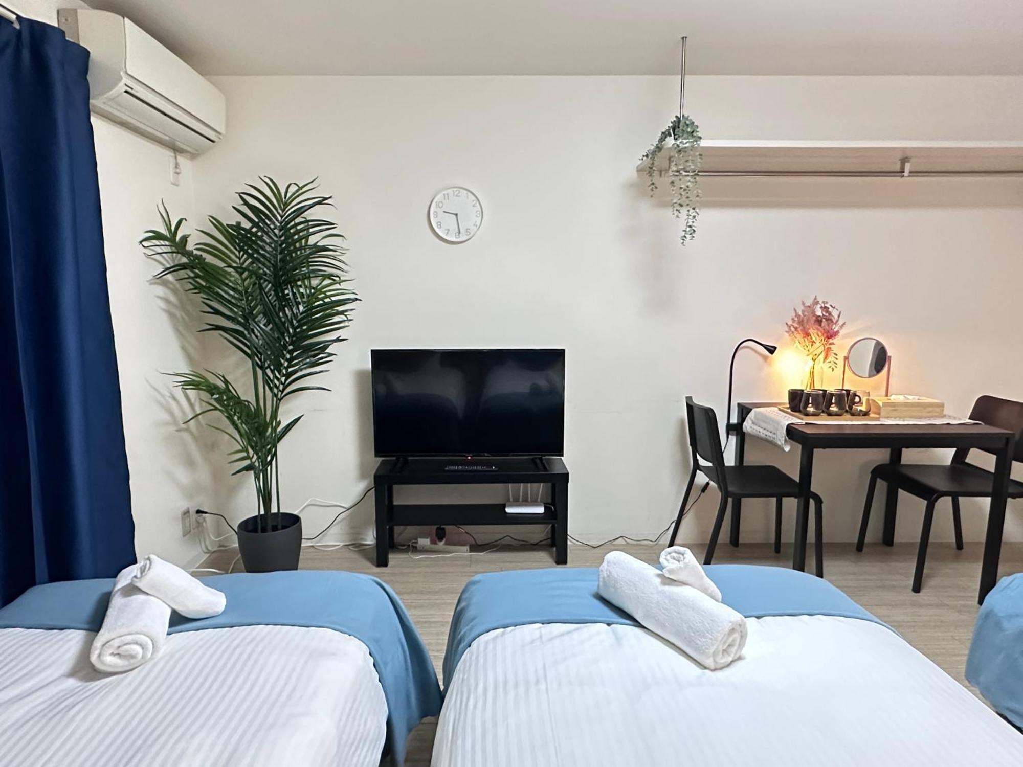 In Kiyomizu, Walk 5 Minutes Kiyomizu Temple, Washmachine, Kitchen, Tv In Room&bathroom, 3 Cars Free Parking Aparthotel