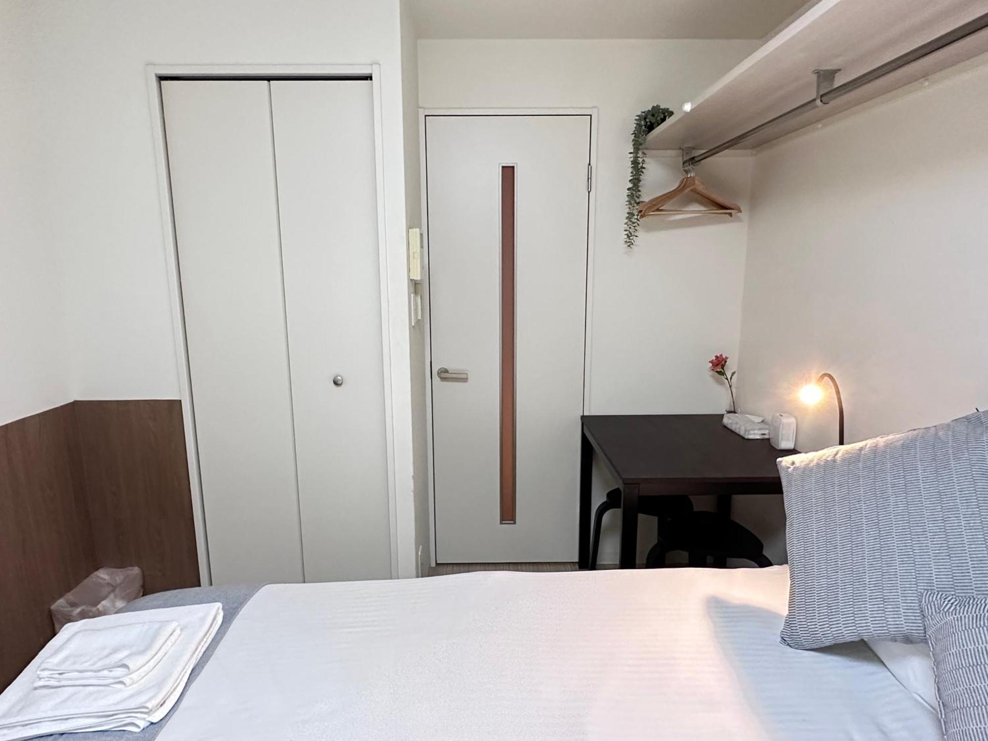 In Kiyomizu, Walk 5 Minutes Kiyomizu Temple, Washmachine, Kitchen, Tv In Room&bathroom, 3 Cars Free Parking *